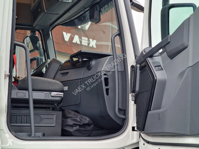 جرار Renault T HIGH 480 4x2 - Lowdeck - Lifting...