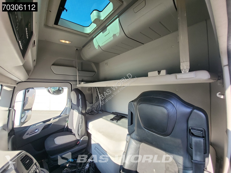 جرار Ford F-Max 500 4X2 2xTanks Navi