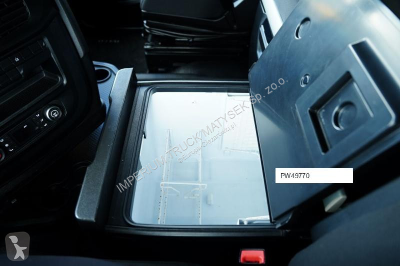 Влекач Iveco / 510 / I-PARK COOL / FULL AIRMATIC