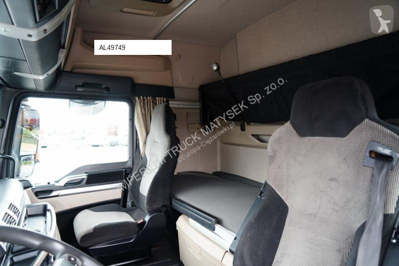 Влекач MAN TGX 18. 430