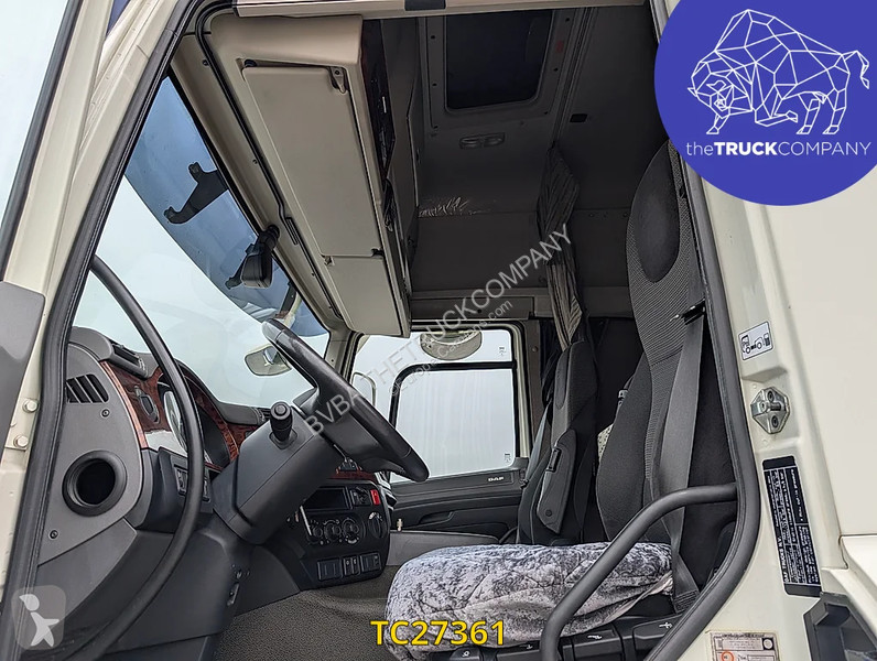 جرار DAF 440