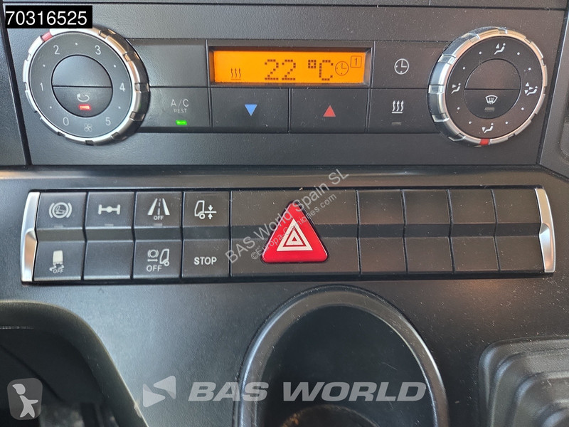 جرار Mercedes 1843 4X2 ClassicSpace Retarder