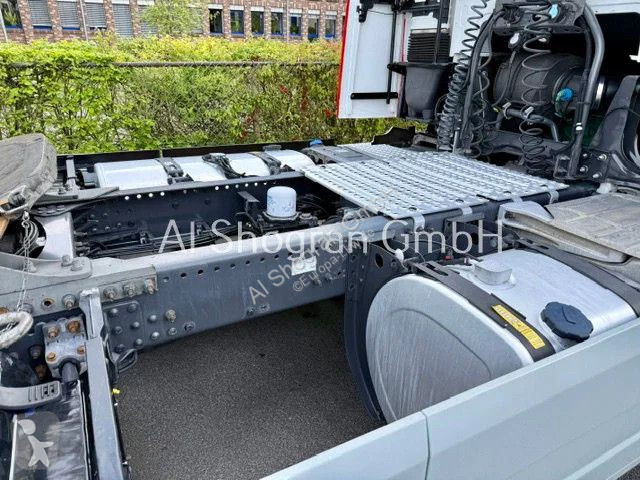 Trekker Volvo 460 Globetrotter / ADR / Eu6d