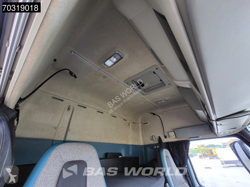 جرار Volvo FM 370 FM 4X2 -Truck APK 04-2027