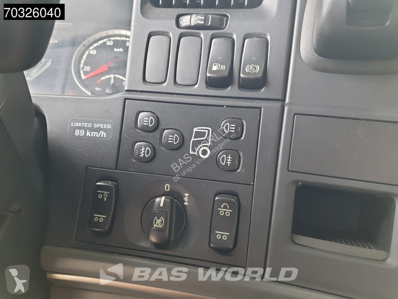 جرار Scania R520 P 6X2 Retarder Full-Air...