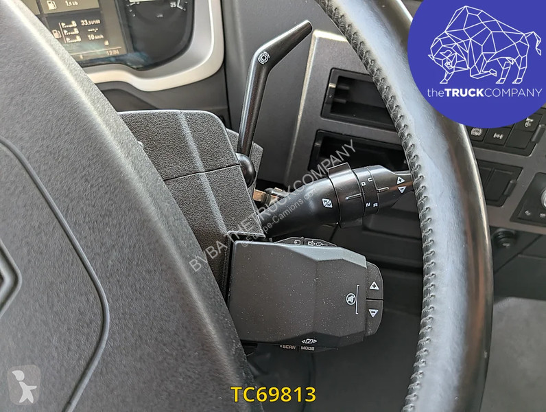 Tracteur Renault T 480