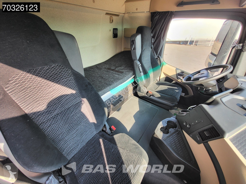 Trekker Mercedes 1842 4X2 StreamSpace Standklima