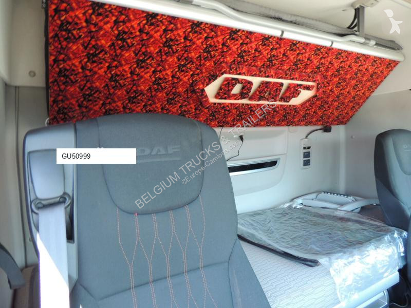 جرار DAF 480 Space Cab