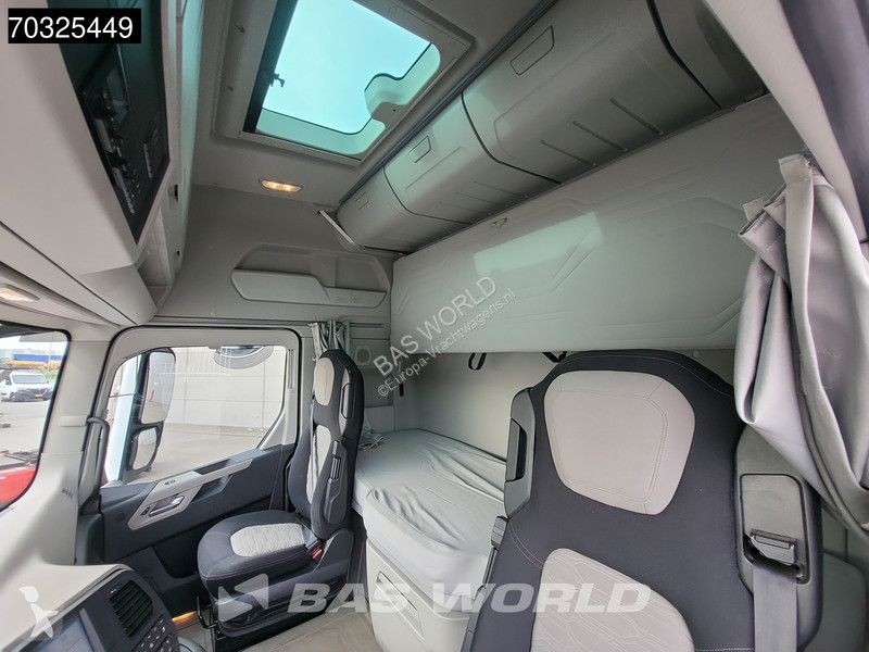 جرار Ford F-Max 500 4X2 2x Tanks Standklima ACC...