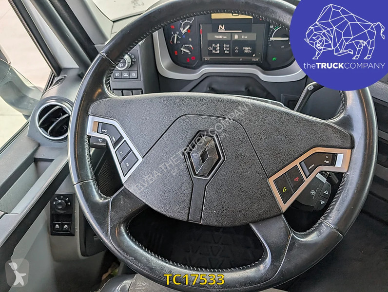 جرار Renault T 480