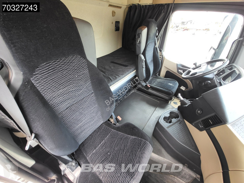 جرار Mercedes 1842 4X2 StreamSpace Retarder 70%...