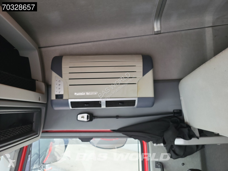 جرار Renault T 460 6X2 SleeperCab Liftachse...