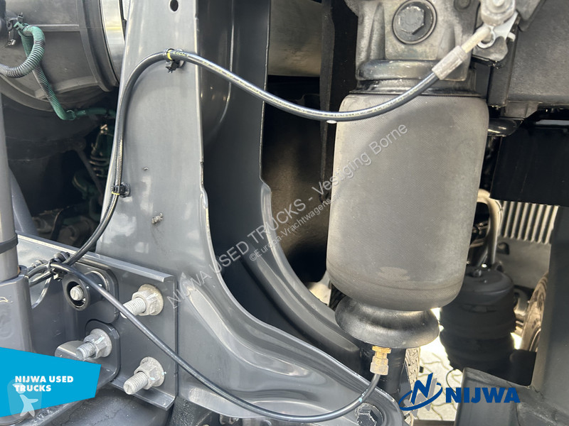 جرار Volvo FH 460 TC 4x2 VDS + Suitable for ADR