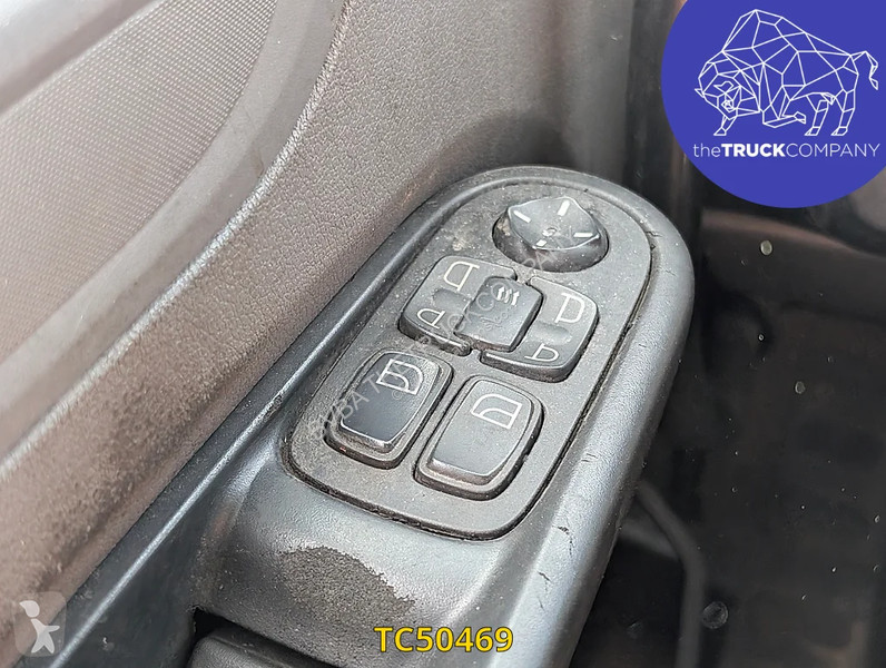 جرار DAF 440