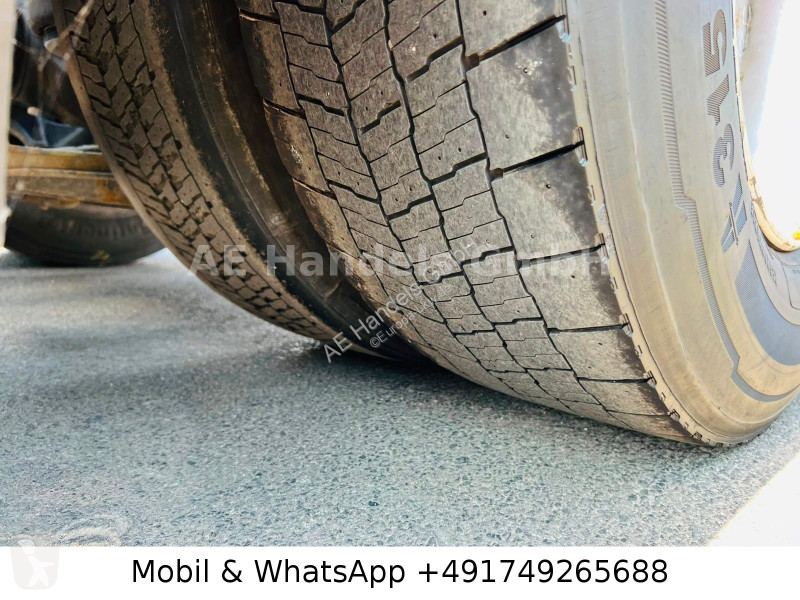 جرار Volvo 500 GlobeXL BL...
