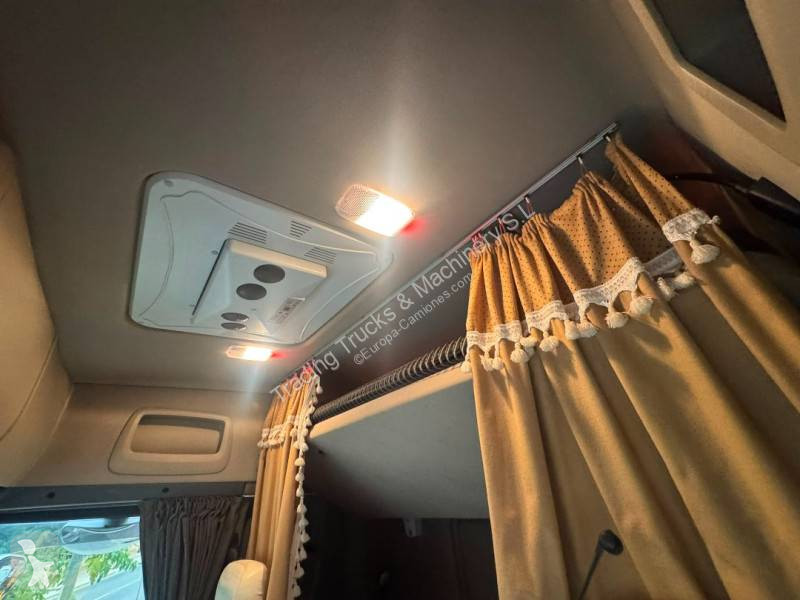 جرار Scania