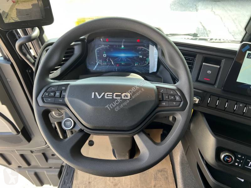 جرار Iveco