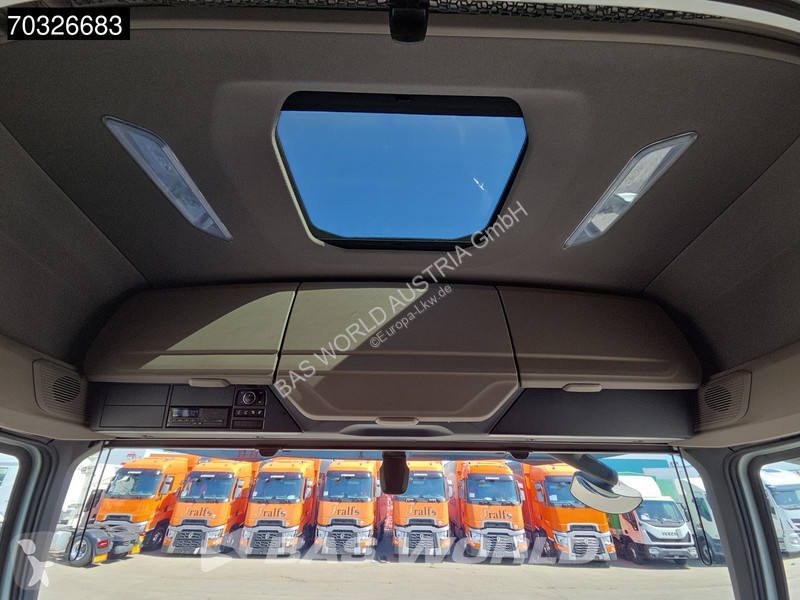 جرار DAF XF  NXF 4X2 2x Tanks ACC