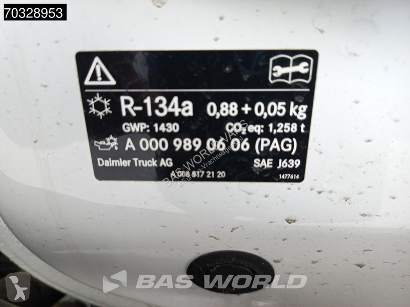 جرار Mercedes 1842 4X2 RHD Unused! ClassicSpace