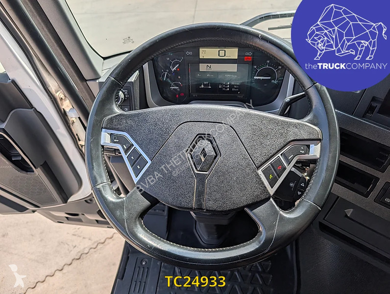 جرار Renault T 460