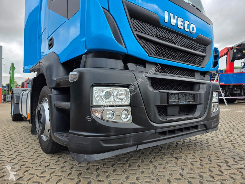 Iveco 400 / Intarder tractor unit