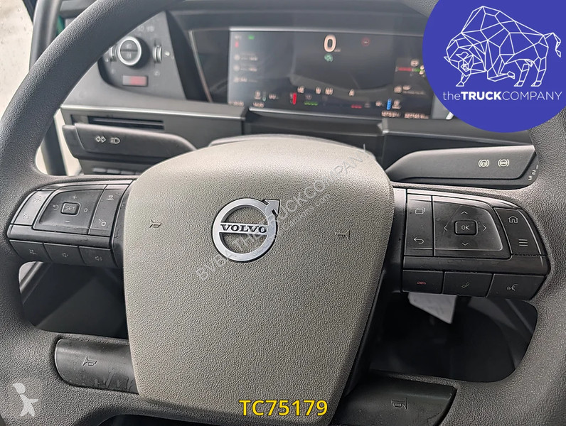 جرار Volvo 500