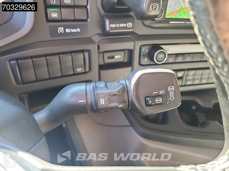 جرار Scania 360  4X2 Daycab Navi