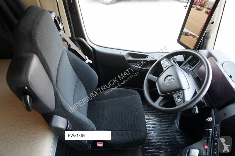 Cap tractor Mercedes ACTROS L 1845
