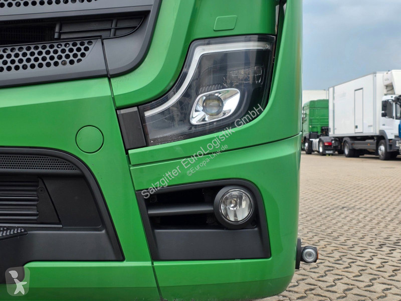 جرار Mercedes 1846 | Retarder | Xenon | PTO | 6E