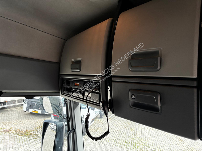 جرار Renault T 460 Sleeprcab , T4x2 X-low,...