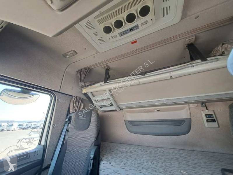 جرار Volvo