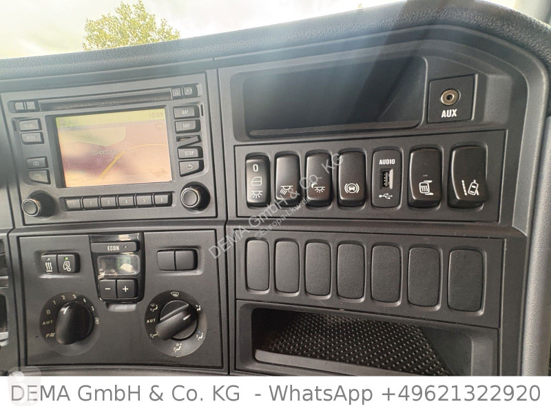 جرار Scania...