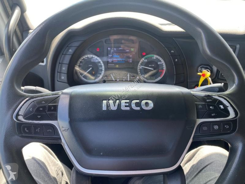 Cabeza tractora Iveco 440 S 46