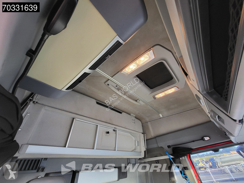 Cabeza tractora Renault T 460 4X2 A! SleeperCab...