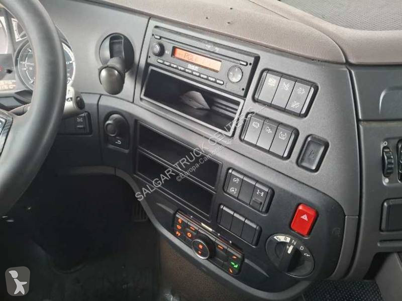 Cabeza tractora DAF