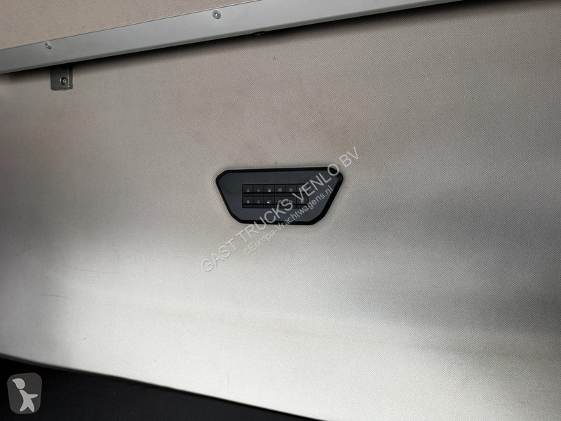 Tracteur Iveco 460 *LNG* Euro 6D Retarder Smart...