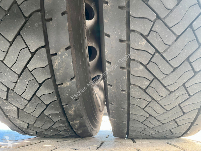 Trekker MAN 18.560 D38 BL |...