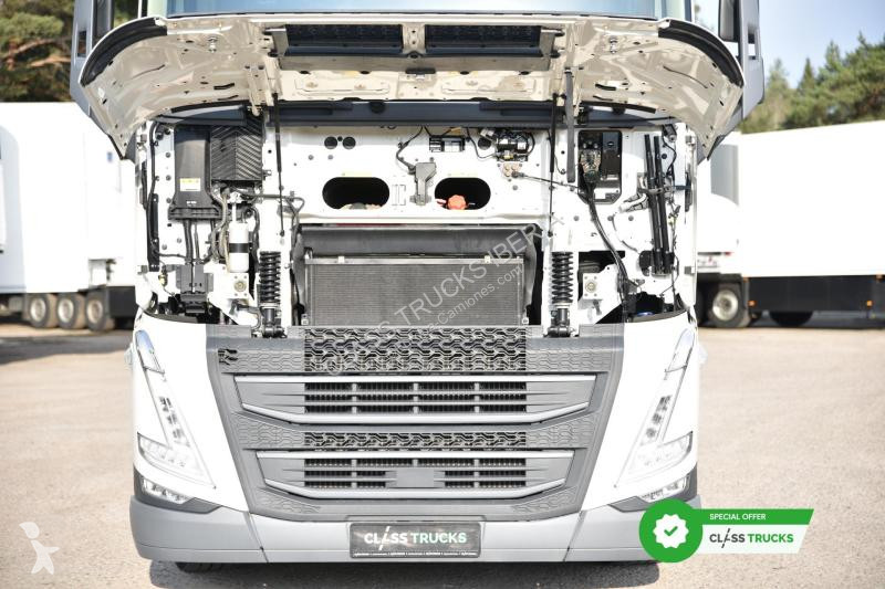 Cabeza tractora Volvo 500 Globetrotter XL Varios