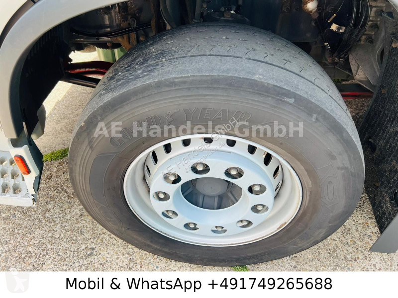 Cabeza tractora Volvo 500 Globe XL BL...