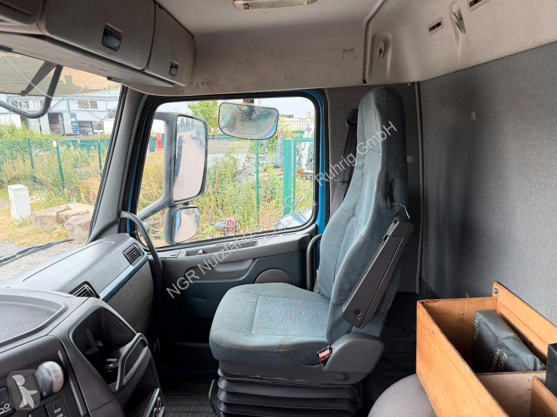 Cabeza tractora Volvo 420 6x2 mit Ladekran HLK...