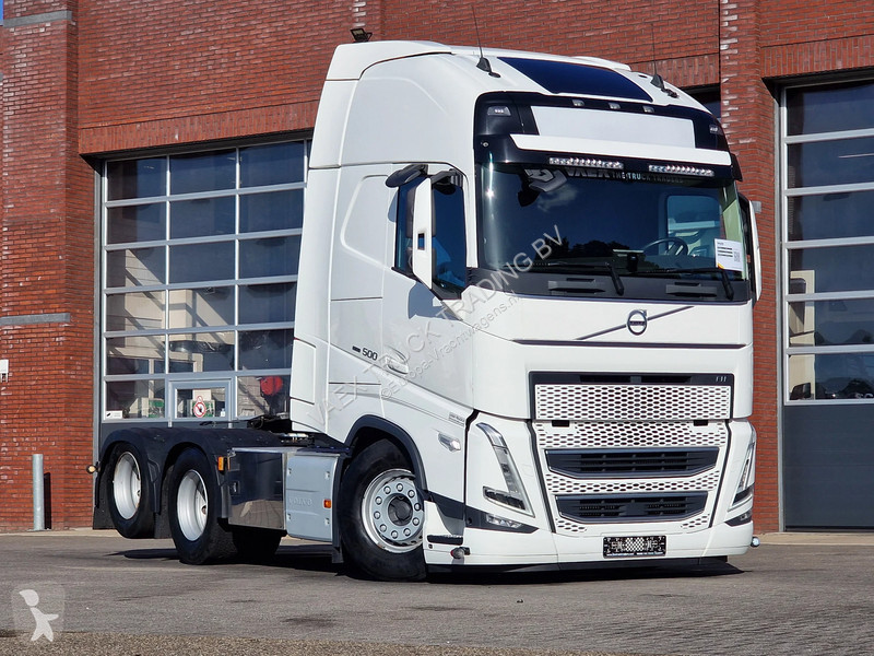 Tahač Volvo 13500 Globetrotter XL 6x2 -...