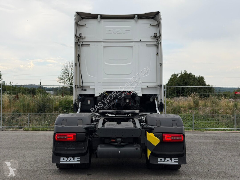 Nyergesvontató DAF 480