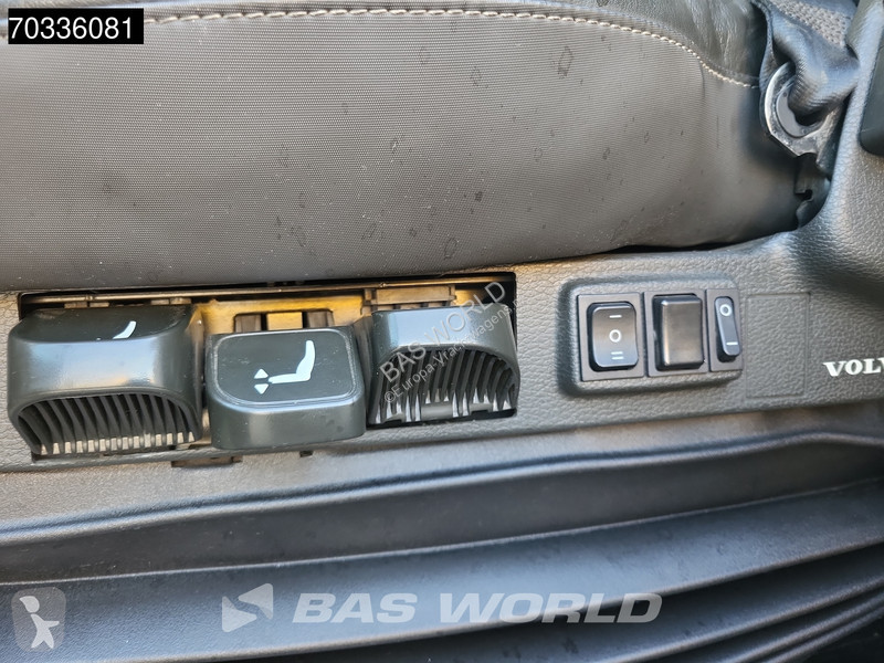 Nyergesvontató Volvo 500 4X2 XL Mega Retarder...