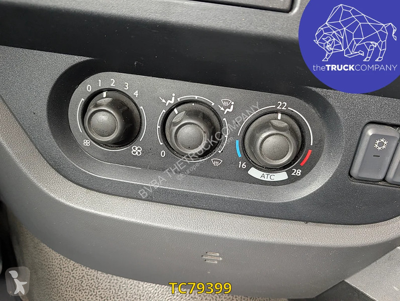 Cap tractor DAF