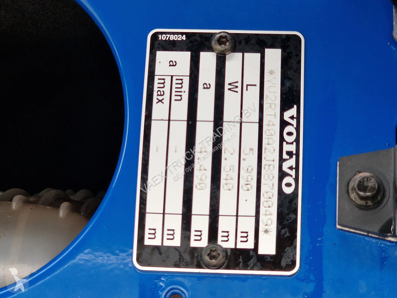 Tratores Volvo 13500 Globetrotter 4x2 -...