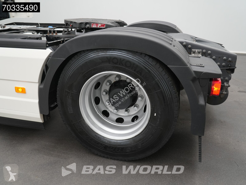 Tractor Volvo 500 4X2 XL 2x Tanks I-ParkCool ACC