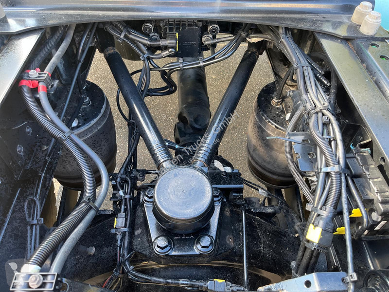 Тягач DAF 530 FT...
