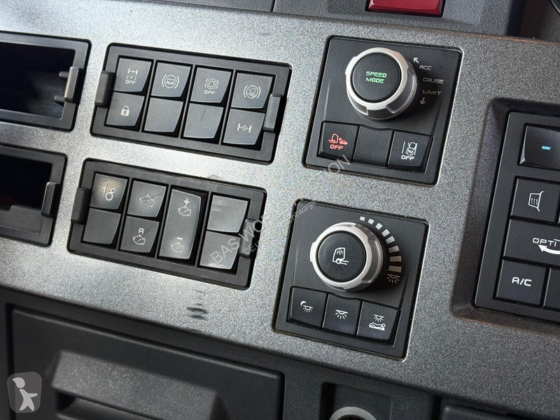 Traktor Renault T T 480