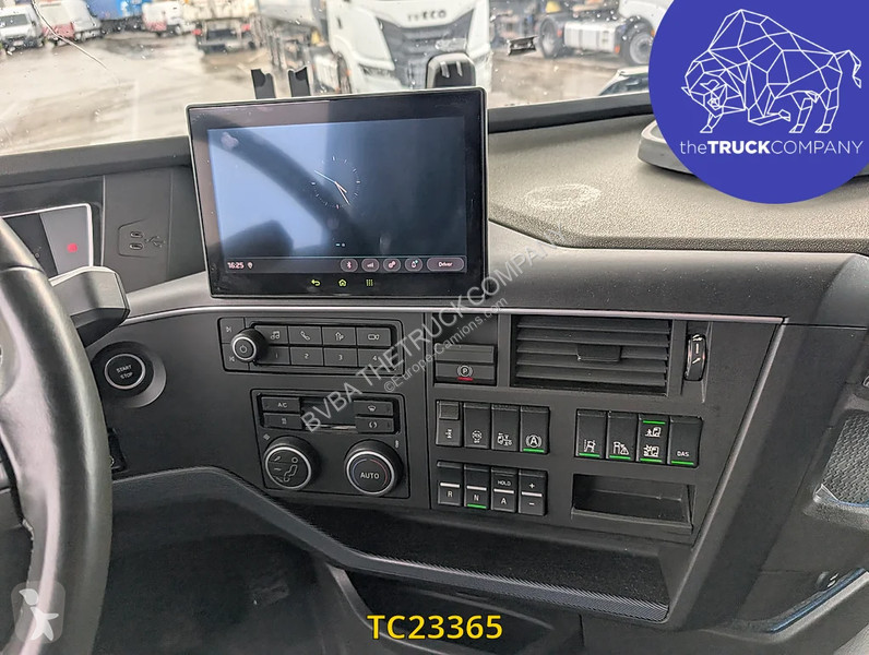 Cabeza tractora Volvo Aero 500