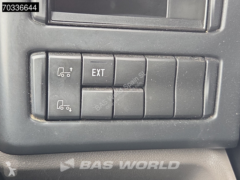 جرار Scania 4X2 Retarder 2x Tanks ITV 05-2027...